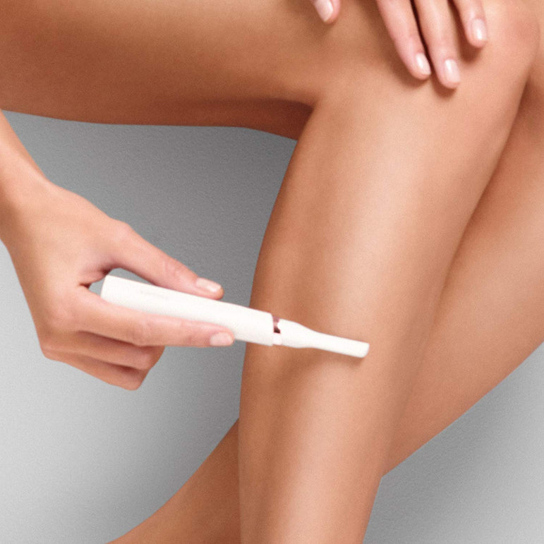 PHILIPS Lumea BRI956/60 Prestige IPL Hair Removal Tool PLus 1 Touch-Up Pen Trimmer